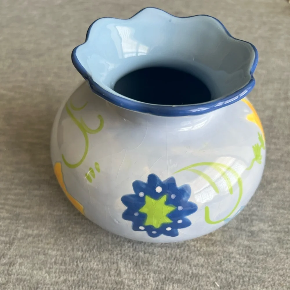 Kimberly Hodges Hallmark Floral Ceramic Vase with Blue‎ and Green Accents Spring
